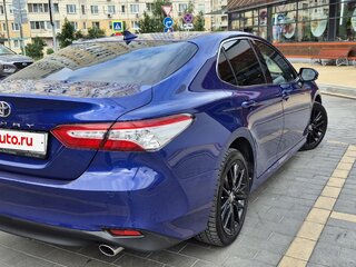 2021 Toyota Camry VIII (XV70) Рестайлинг, синий, 3010000 рублей, вид 5