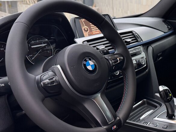 2012 BMW 3 серии 320i xDrive VI (F3x), синий, 1850000 рублей - вид 20