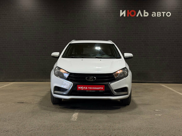 2020 Lada (ВАЗ) Vesta SW I, белый, 950000 рублей - вид 1
