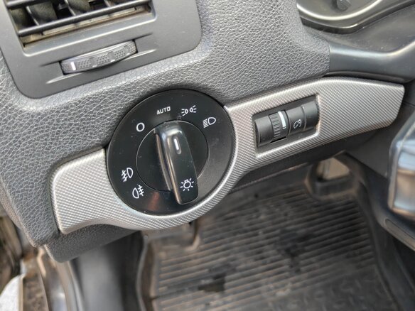 2011 Skoda Octavia DSG7 II (A5) Рестайлинг, чёрный - вид 16