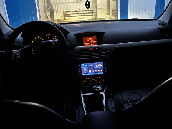 2008 Opel Astra H Рестайлинг, чёрный, 480000 рублей - вид 6