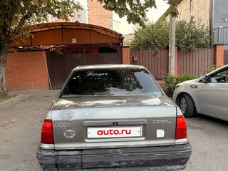 1988 Opel Kadett E, серый, 60000 рублей, вид 4