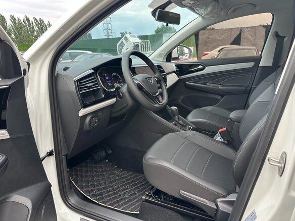 2023 Jetta VS5 I Рестайлинг, белый, 1450000 рублей - вид 8