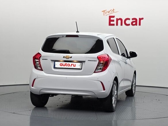 2022 Chevrolet Spark IV Рестайлинг, белый - вид 3