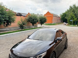 2020 Kia Optima IV Рестайлинг, чёрный, 2475000 рублей, вид 2