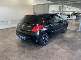 2011 Peugeot 308 I Рестайлинг, чёрный, 426000 рублей, вид 5