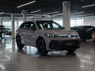 2026 Volkswagen Tiguan L Pro III (China Market), фиолетовый, 5000000 рублей, вид 2