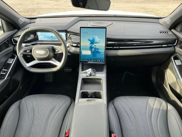 2026 Geely Preface I, белый, 3434990 рублей - вид 10