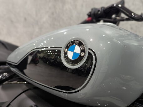 2024 BMW R 18 Classic, серебристый, 2500000 рублей, вид 4