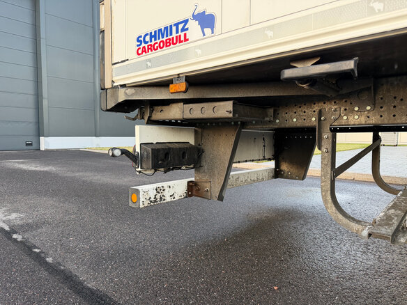 2023 Schmitz Cargobull SKO, белый - вид 16