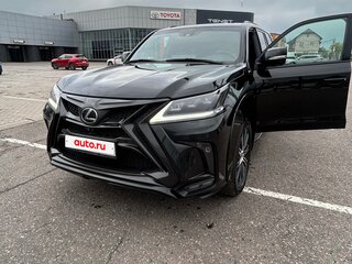 2019 Lexus LX 570 III Рестайлинг 2, чёрный, 8200000 рублей, вид 3