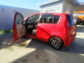 2003 Mitsubishi Colt VI (Z20/Z30), красный, 450000 рублей, вид 4