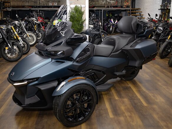 2026 BRP Can-Am Spyder, чёрный, 3490000 рублей - вид 17