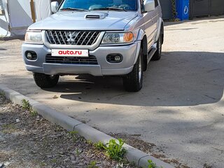 2007 Mitsubishi Pajero Sport I Рестайлинг, серебристый, 900000 рублей, вид 1