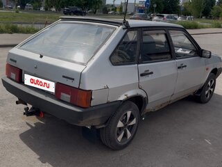 2004 Lada (ВАЗ) 21093i, серебристый, 79990 рублей, вид 3