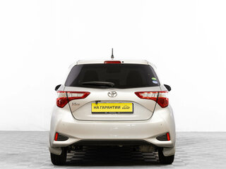 2019 Toyota Vitz III (XP130) Рестайлинг 2, серый, 1199000 рублей, вид 5
