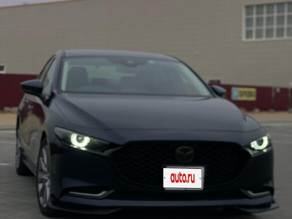 2019 Mazda 3 IV (BP), синий, 1600000 рублей