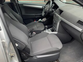2010 Opel Astra H Рестайлинг, серебристый, 399000 рублей, вид 5