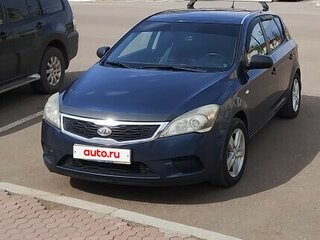 2011 Kia Ceed I Рестайлинг, синий, 300000 рублей, вид 1
