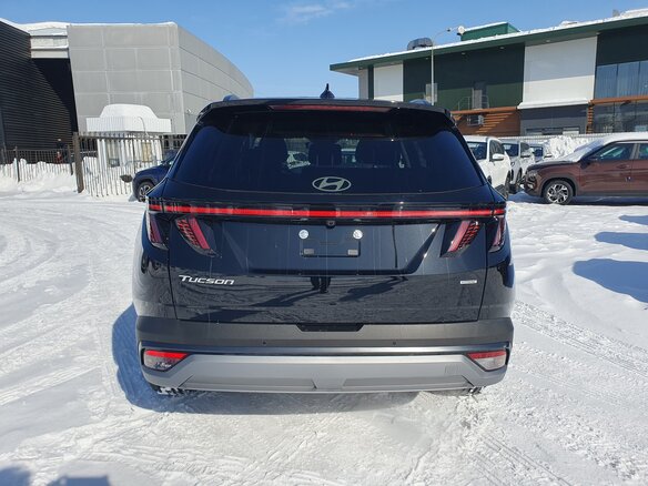 2026 Hyundai Tucson IV Рестайлинг, чёрный, 4700000 рублей - вид 4