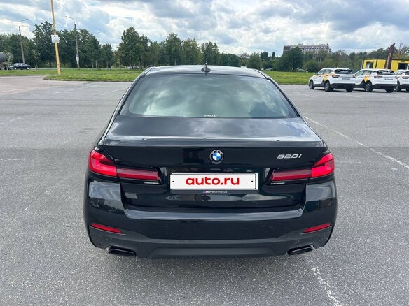 2021 BMW 5 серии 520i VII (G30/G31/G38) Рестайлинг, чёрный - вид 4