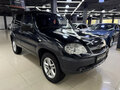 2011 Chevrolet Niva I Рестайлинг, чёрный, 270000 рублей - вид 2
