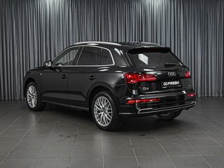 2020 Audi Q5 II (FY), чёрный, 4569000 рублей, вид 2