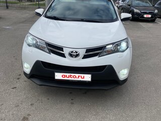 2013 Toyota RAV4 IV (XA40), белый, 2050000 рублей, вид 1
