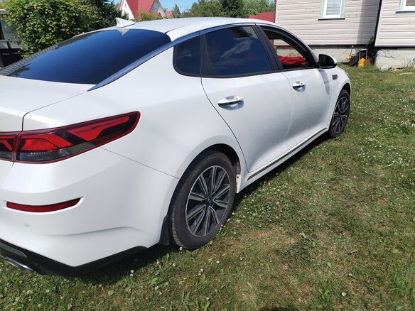2019 Kia Optima IV Рестайлинг, белый, 1999000 рублей - вид 3