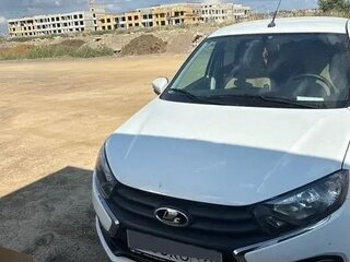 2020 Lada (ВАЗ) Granta I Рестайлинг, белый, 700000 рублей, вид 1