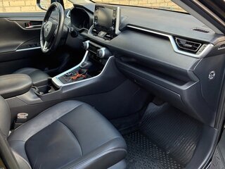 2019 Toyota RAV4 V (XA50), чёрный, 3550000 рублей, вид 2