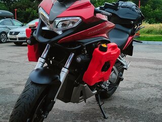 2017 Honda VFR 800X (Crossrunner), красный, 800000 рублей, вид 3