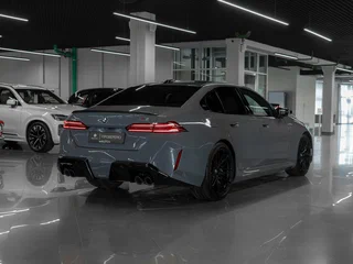 2024 BMW M5 VII (G90), серый, 21700000 рублей, вид 5