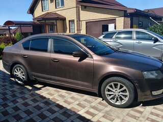 2014 Skoda Octavia III (A7), коричневый, 1100000 рублей, вид 4