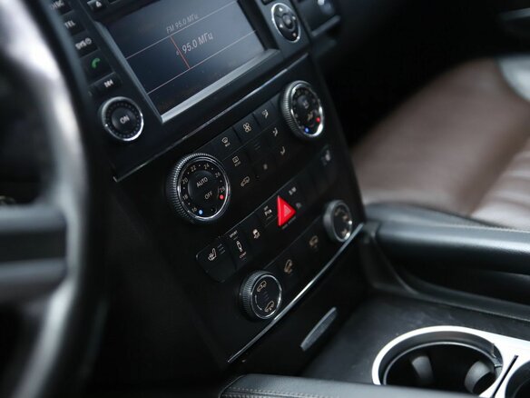 2011 Mercedes-Benz GL-Класс 350 I (X164) Рестайлинг, белый - вид 14