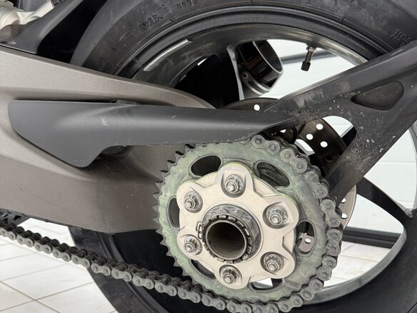 2014 Ducati Monster 1200, красный, 600000 рублей - вид 12