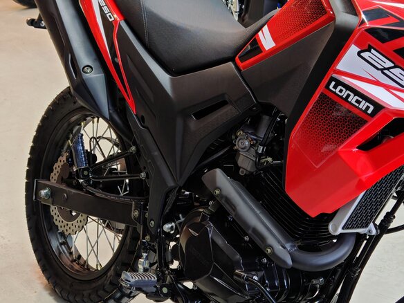 2026 Loncin MS250, красный, 176000 рублей - вид 9