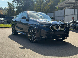 2025 BMW X6 40i III (G06) Рестайлинг, синий, 13990000 рублей, вид 3