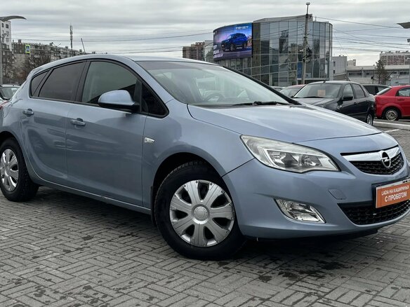 2012 Opel Astra J, серый - вид 1