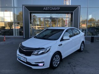 2016 Kia Rio III Рестайлинг, белый, 1160000 рублей, вид 1