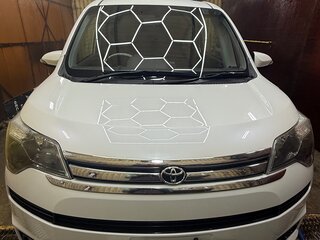 2013 Toyota Spade, белый, 900000 рублей, вид 1