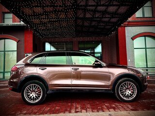 2014 Porsche Cayenne II (958), коричневый, 1794000 рублей, вид 4