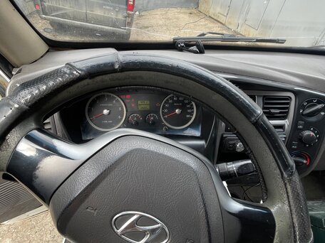 2012 Hyundai Porter II, белый, 680000 рублей, вид 3