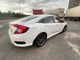 2019 Honda Civic X, белый, 1950000 рублей, вид 4