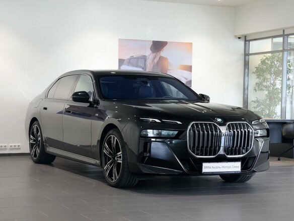 2023 BMW 7 серии 740d xDrive VII (G70), чёрный, 11223000 рублей - вид 3
