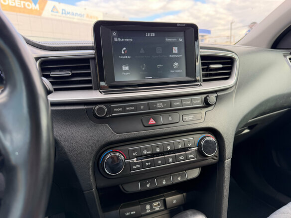 2019 Kia Ceed III, чёрный, 1549000 рублей - вид 12