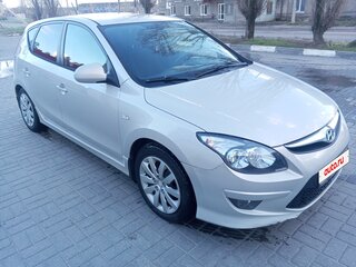 2011 Hyundai i30 I Рестайлинг, бежевый, 730000 рублей, вид 5