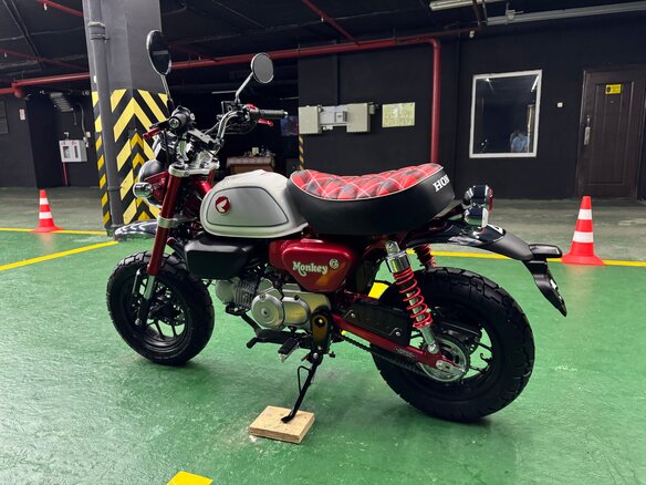 2022 Honda Z125 Monkey, белый, 465000 рублей - вид 17