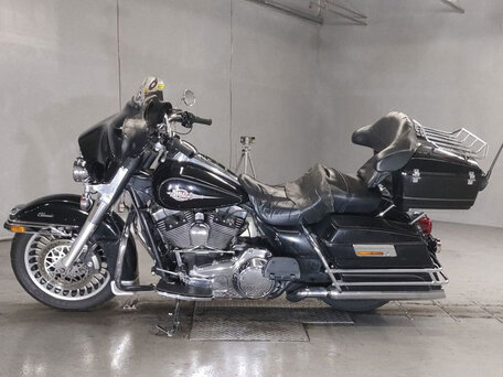 2008 Harley-Davidson Street Glide, чёрный, 493000 рублей, вид 2