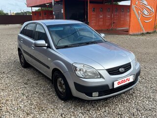 2009 Kia Rio II, серебристый, 305000 рублей, вид 3